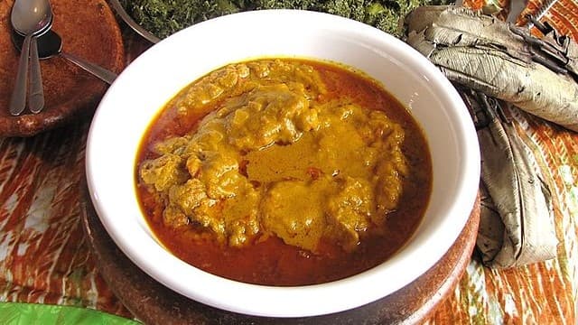 Moamba de Galinha: A Taste of Angola’s Culinary Soul