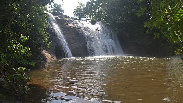 Exploring Guinea’s Landscapes and Hidden Waterfalls