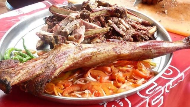 Kenya’s Kitchen: Bold Flavors, Deep Traditions