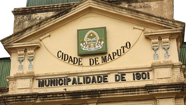 Local Markets in Maputo Celebrate Art, Food, and Culture