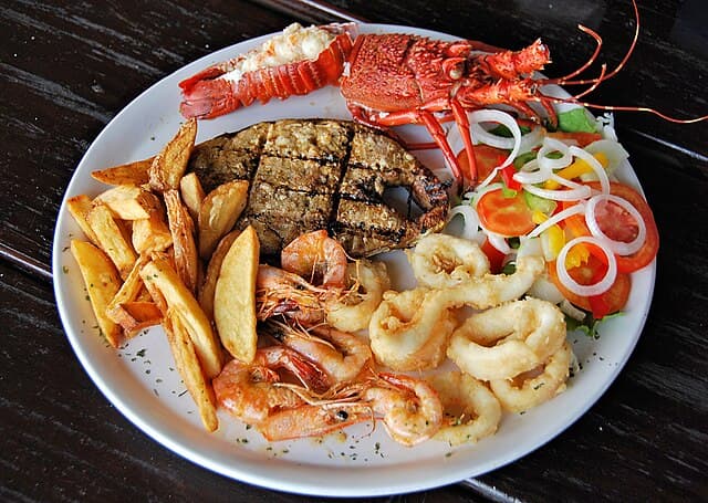 Seafood Lovers Flock to Mozambique’s Coastal Kitchens