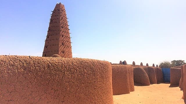 Explore the Historic Agadez City and Its Ancient Architecture