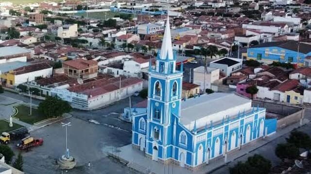 Explore Colonial Architecture in São Tomé’s Historic Center