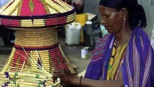 Local Artisans Preserve Craftsmanship in Somalia