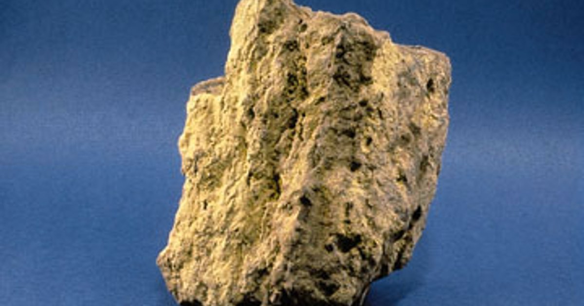 DRC’s cobalt exports contain unreported uranium – our study estimates the global nuclear risk